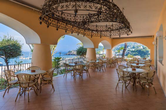 Vacanza Lastminute di Settembre con soggiorno a Ischia tra spiaggia, sole e piscine termali